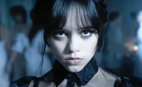 Jenna Ortega S Wednesday Dance Is The Representation Of The Weird Goth Girl People Have Been