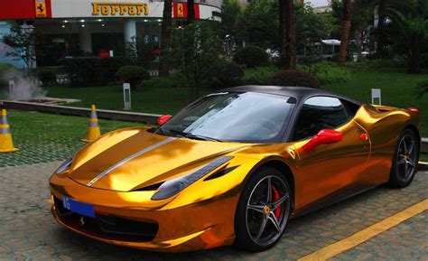15 Wallpaper Gold Ferrari Car Pics