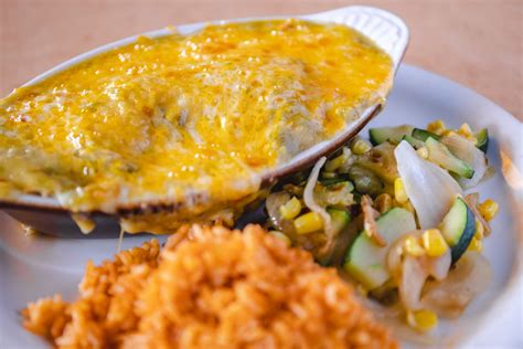 1 Mamas Green Chile Enchilada Casserole Lunch And Dinner Hot