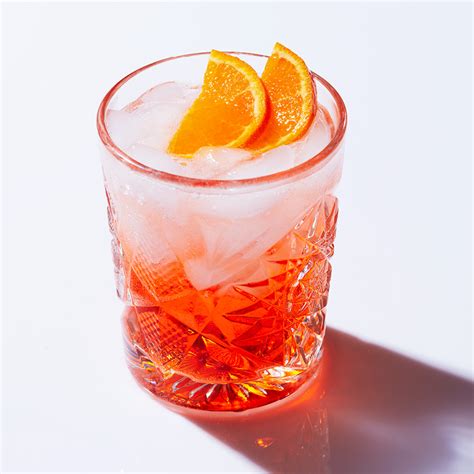 .it all, the original aperol spritz, to negronis, paper planes, and more, these are the recipes you'll the best aperol cocktails to sip al fresco. Classic aperol spritz | Chatelaine