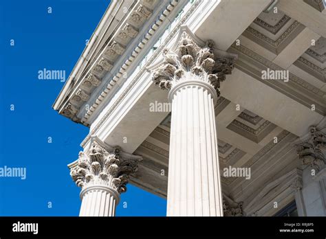Detalle Superior De Piedra Columnas Arquitectónico Renacimiento Griego