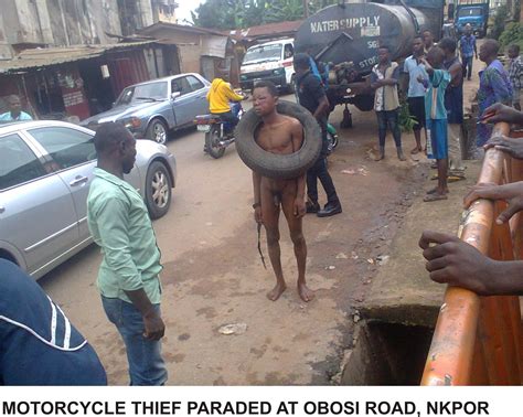 Female Thief Caught And Stripped Naked In Africa