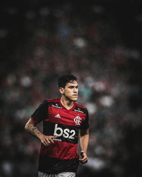 Born in rio de janeiro, pedro began his career at the age of eight in the youth ranks of flamengo, who released him at the age of 14. Flamengo - Pedro 🔴⚫ | Zico flamengo, Flamengo wallpaper ...