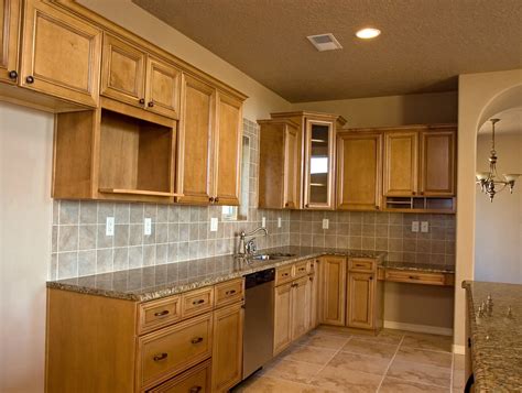 Update your kitchen with our selection of kitchen cabinets from menards. Used Kitchen Cabinets for Sale: Secondhand Kitchen Set ...