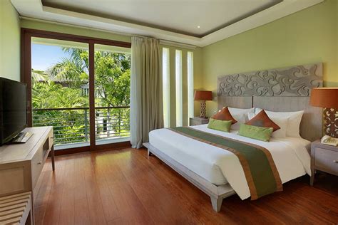 Experience A Luxury Stay In Two Bedroom Villa At Kampoeng Villa