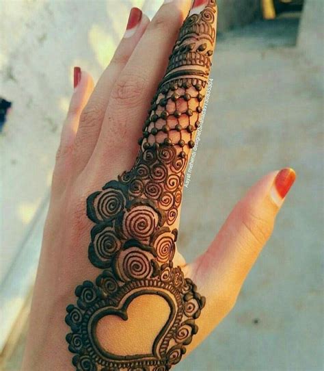 Heart Shape Henna Modern Henna Designs Simple Arabic Mehndi Designs
