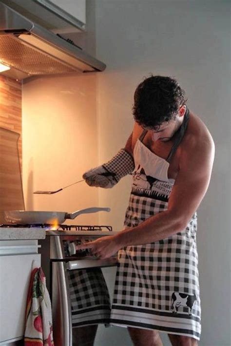 Pin On Guys Cooking Naked