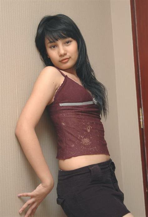 Indonesian Young Girls Pictures