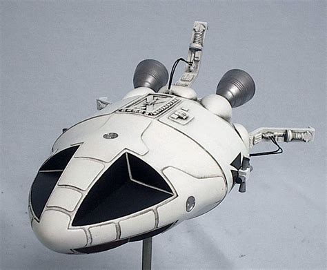 Space 1999 Eagle Ultra Probe 132 Scale Model Kit Space 1999 Sci Fi Models Sci Fi Ships