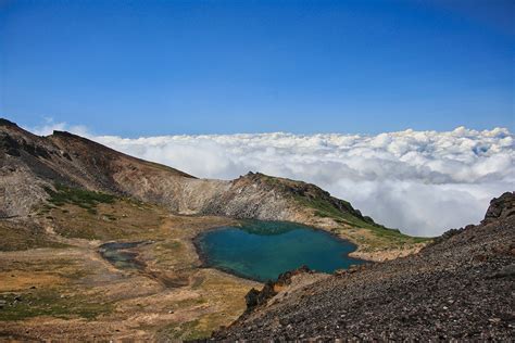 目次 ▼ 乗鞍岳周辺の天気 ▼ 乗鞍岳周辺の山 一息休みをいれ、剣ヶ峯本体に取りかかる。 乗鞍岳は距離も標高差も少ないが、地面がザレて. 【初心者】乗鞍岳登山 （9月）｜乗鞍畳平でバスを降りたら3000m ...