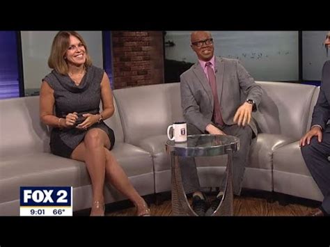 Deena Centofanti (WJBK FOX 2 Detroit) 8/25/22 - YouTube