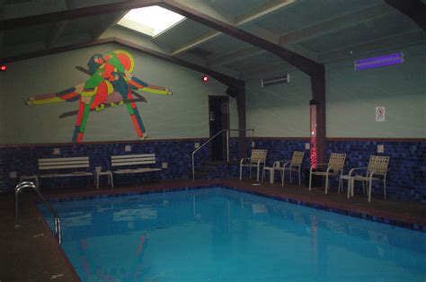 Mon Chalet Resort Facilities Clothing Optional Swimming Pool Dsc00738