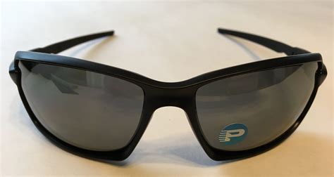 Oakley Carbon Shift Sunglasses Matte Black Polarized Black Iridium Oo9302 03