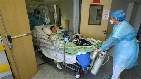 Coronavirus  111 morts en 24 heures en France, deux en Occitanie