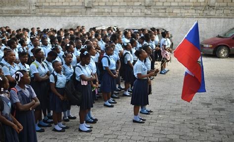 Haiti Jovenel Moïse Construira 10 Lycées Avec Le Salaire Des Parlementaires Anmwe News