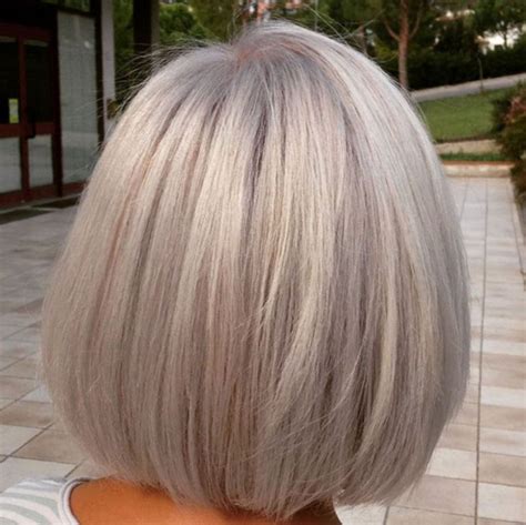 Silver Blonde Bob Gorgeous Gray Hair Hair Styles Silver Blonde