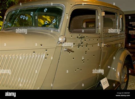 Bonnie And Clyde Car Exhibit Hi Res Stock Photography And Images Alamy