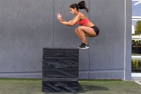 What Ever Happened To Allison Stokke After Her Time In The Spotlight Monagiza Stokke Women