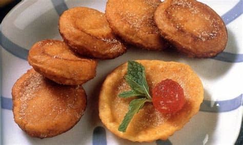Cocinar toda una calabaza puede parecer complicado, sobre todo si es la primera vez que vas a preparar este tipo de verdura. Receta de Tortitas de calabaza - Eva Arguiñano