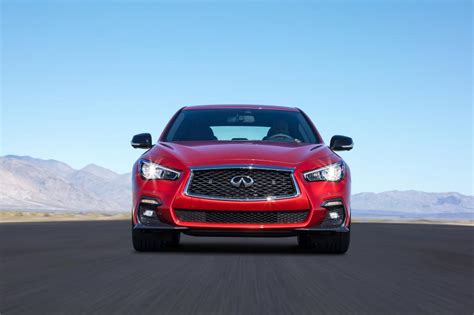 2017 Infiniti Q50 Gets Sportier Touches And Revamped Safety