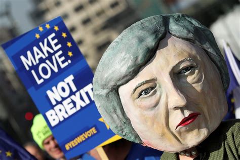 Brexit Milhares De Pessoas Vão às Ruas Em Londres Pedindo Novo Referendo Exame