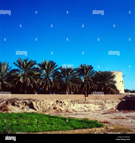 Abu Dhabi Uae Al Ain Hili Oasis Stock Photo Alamy