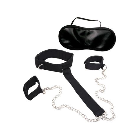 Dominant Submissive Collection 2 Cuffs And Collar Set Hotcherry