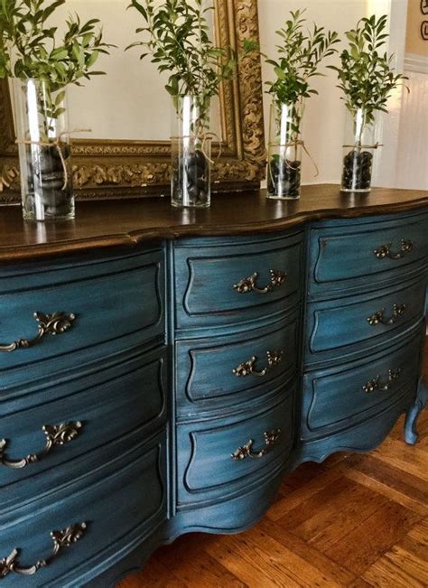 Vintage French Provincial Dresserbuffet Hand Painted In Annie Sloan