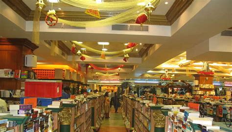 Shopping In Karnataka Top 10 Spots For Every Shopaholic