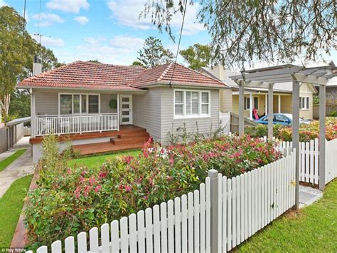 The cost of the kitchen renos ranged from. Craig Archer and wife Sarah's Sydney house renovations ...