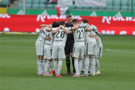 Dzisiejszych meczów w eliminacjach do ligi mistrzów nie śledziliśmy dlatego, że z daleka wyglądały one na świetne starcia. Eliminacje Ligi Mistrzów: Legia Warszawa poznała ...