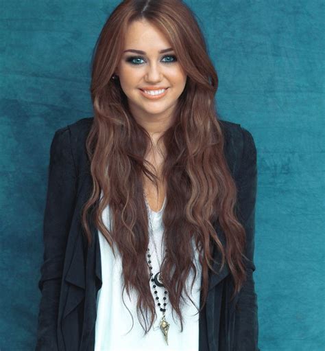 Miley Cyrus I Want Long Curly Waves Like This