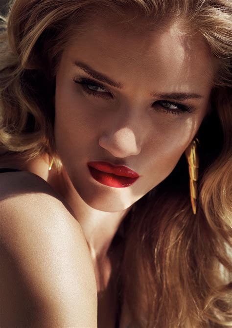 Rosie Huntington Whiteley In Very Hot Photoshoot For January 2012 Issue