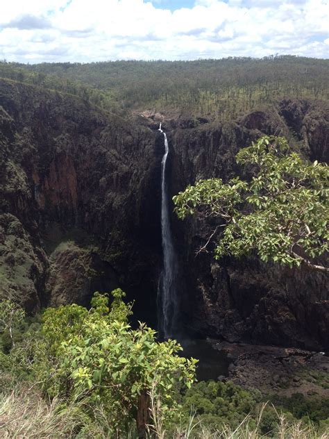 Australias Highest Waterfall Wallaman Falls Waterfall Natural