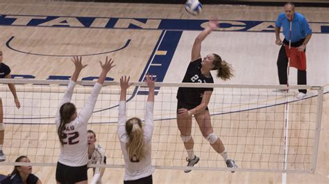 Volleyball Suffers Set Psac Loss At Gannon University Of Pittsburgh At Johnstown Athletics