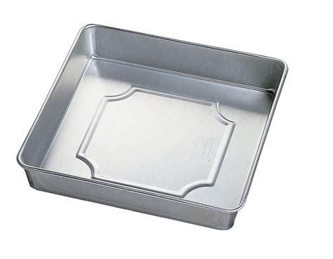 Tin may contain dents/scratches, please refer to images as they form a big part of descriptions. Wilton Aluminum Performance Pans 14 X 2 Inch Square Cake ...