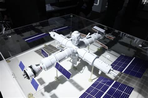 Russia Wants To Become Independent From Space Exploration First Step