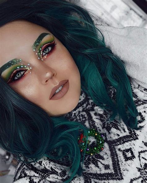 Pin By Yari Rodriguez On Makeup In 2019 Holiday Makeup Looks Elf Makeup Holiday Makeup