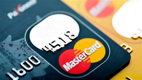 Bitcoin stays below $50k as traders await fed's take on bond yields. Mastercard Launching Crypto Rewards Credit Card With Real ...