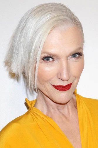 34 Incredibly Beautiful Short Haircuts For Women Over 60