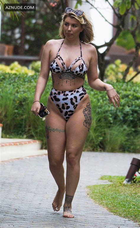 olivia buckland shows off her curves while vacationing with her husband alex bowen in barbados
