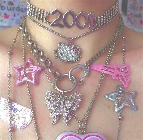 ♟ 𝑐𝑢𝑝𝑖𝑑𝑠𝑞𝑢1𝑣𝑒𝑟 Pretty Jewellery Cute Jewelry Pink Goth