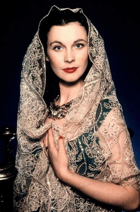vivien leigh gorgeous in a lovely shawl hollywood clásico actrices vivien leigh