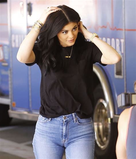 Kylie Jenner In Ripped Jeans Gotceleb