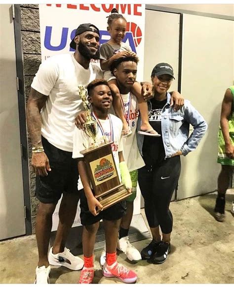 Wright, and harper leigh alexander — before managing to get in. Lebron James and Family | Basketball is life, La lakers ...