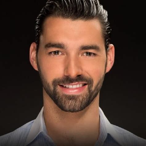 He worked for shell oil for 31 years and had recently retired in july of 2011. Gonzalo Peña Zulueta | Chicos guapos, Actores guapos