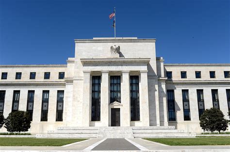 Federal Reserve Aims To Cut Back Requirements For Bank Directors Wsj