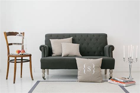 Es sind einzigartige sofas in durchdachtem design, handgefertigt und auf jeden einzelnen kunden zugeschnitten. Kissenhülle Leinen | Mein Monogramm - Initailen nach ...