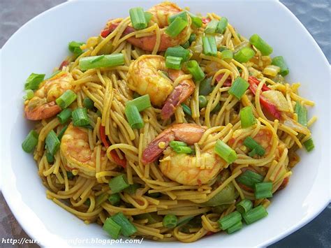 Kitchen Simmer Shrimp And Singapore Noodles