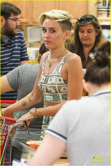 Miley Cyrus Bares Midriff With Money Dress Photo 2908618 Miley Cyrus Tish Cyrus Photos